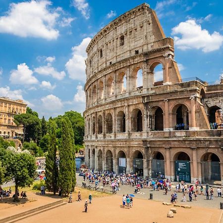 Stylish Apartment Rome Air Conditionig Wifi Tv 50 Metro 4 Minutes Away Eksteriør billede