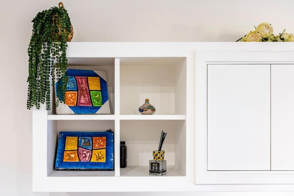 Stylish Apartment Rome Air Conditionig Wifi Tv 50 Metro 4 Minutes Away Eksteriør billede